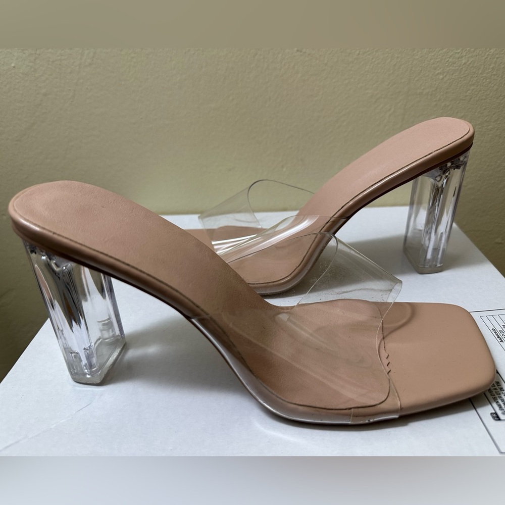 Women’s Shoes